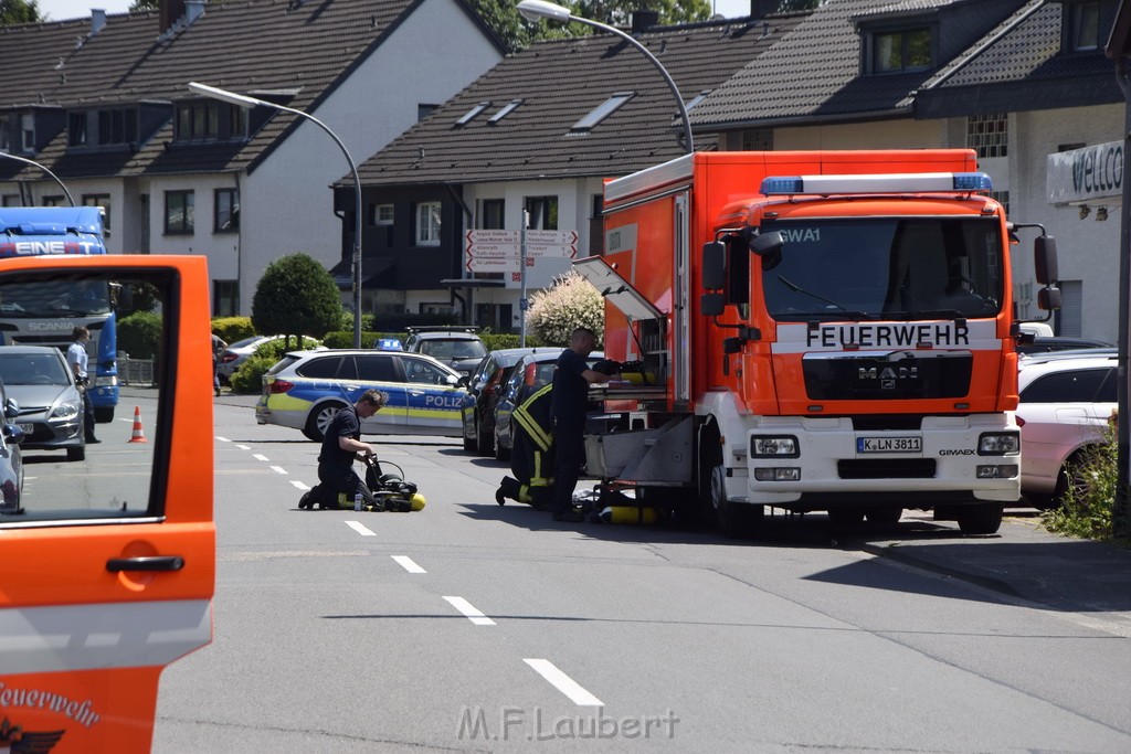 Feuer 1 Koeln Porz Grengel Waldstr P037.JPG - Miklos Laubert